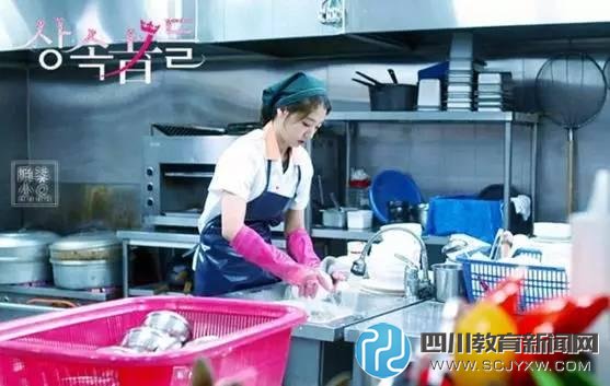 “无知少女”留韩打工：韩剧里都是骗人的