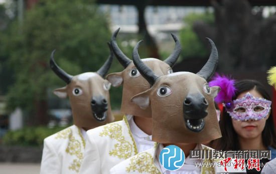 学长这是羊头还是狼装啊