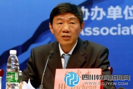国家行政学院副院长何家成被开除党籍和公职