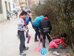 兴贤小学开展“学雷锋”课外实践活动