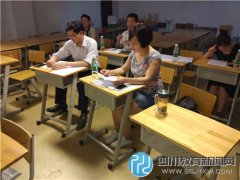 新都二中举行2016年班主任技能大赛