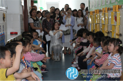 簇桥中心幼儿园成功举行家长开放日活动